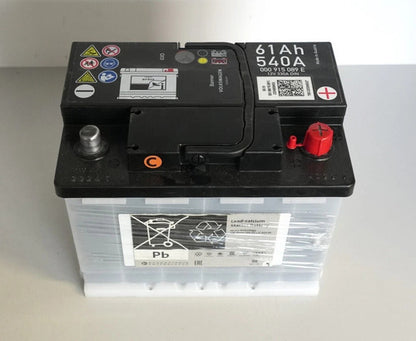Bateria Con Indicador De Carga Llena Y Cargad Original Audi